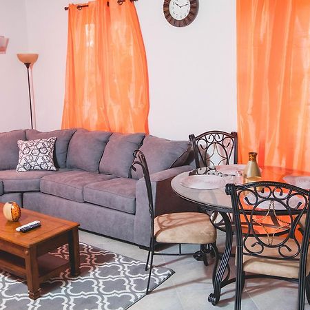 Frontline Apartments Крайст Чърч Екстериор снимка