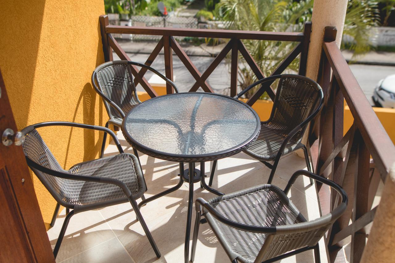 Frontline Apartments Крайст Чърч Екстериор снимка